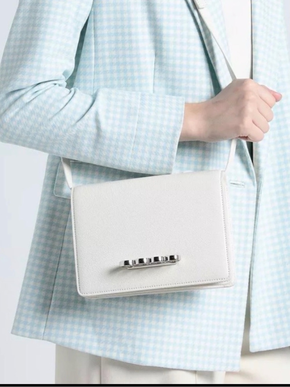 Alexander McQueen: Four-Ring Clutch Crossbody Bag